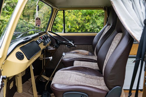 1971 Volkswagen Type 2 Bay Window Camper Conversion zum Verkauf (Bild 16 von 115)