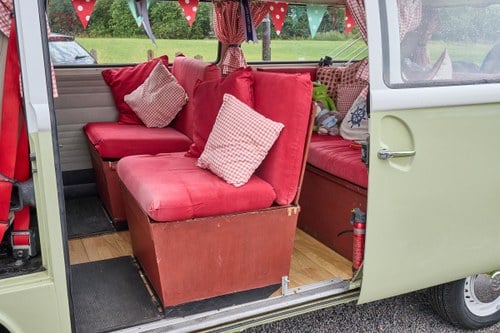 1972 Volkswagen T2 Baywindow Danbury Camper In vendita (immagine 111 di 205)