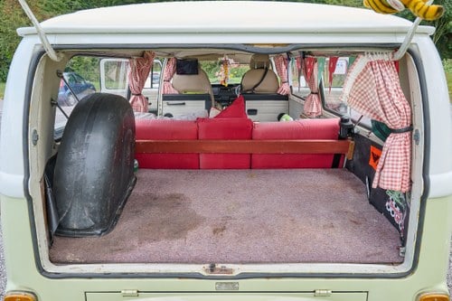 1972 Volkswagen T2 Baywindow Danbury Camper In vendita (immagine 128 di 205)
