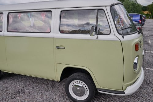 1972 Volkswagen T2 Baywindow Danbury Camper In vendita (immagine 143 di 205)