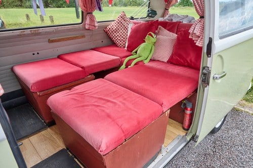 1972 Volkswagen T2 Baywindow Danbury Camper In vendita (immagine 115 di 205)