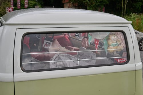 1972 Volkswagen T2 Baywindow Danbury Camper In vendita (immagine 148 di 205)