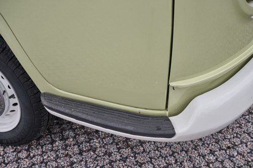 1972 Volkswagen T2 Baywindow Danbury Camper In vendita (immagine 176 di 205)