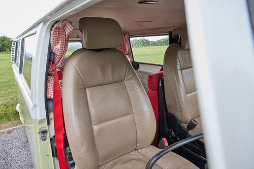 1972 Volkswagen T2 Baywindow Danbury Camper In vendita (immagine 42 di 205)