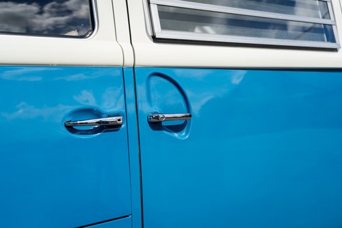 1972 Volkswagen T2 Bay Window Campervan En venta (imagen 112 de 140)