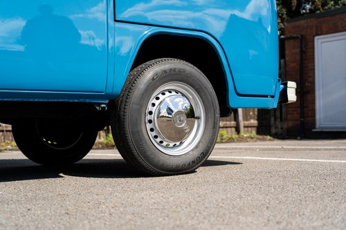 1972 Volkswagen T2 Bay Window Campervan En venta (imagen 93 de 140)