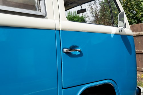 1972 Volkswagen T2 Bay Window Campervan En venta (imagen 89 de 140)
