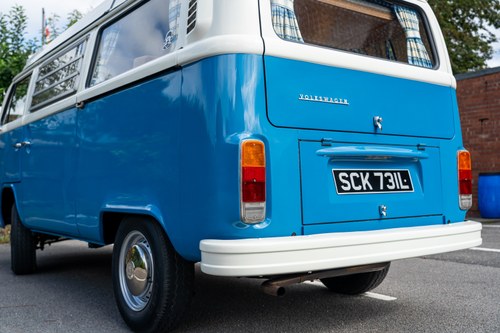1972 Volkswagen T2 Bay Window Campervan En venta (imagen 84 de 140)