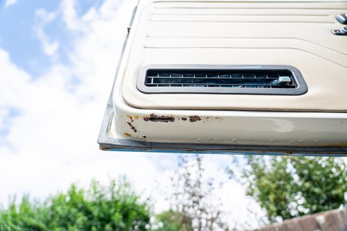 1972 Volkswagen T2 Bay Window Campervan En venta (imagen 37 de 140)