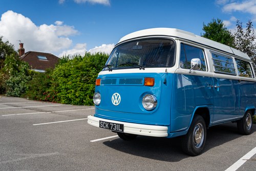 1972 Volkswagen T2 Bay Window Campervan En venta (imagen 104 de 140)