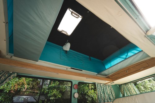 1973 Volkswagen T2 "Late Bay" Camper à vendre (picture 44 of 129)