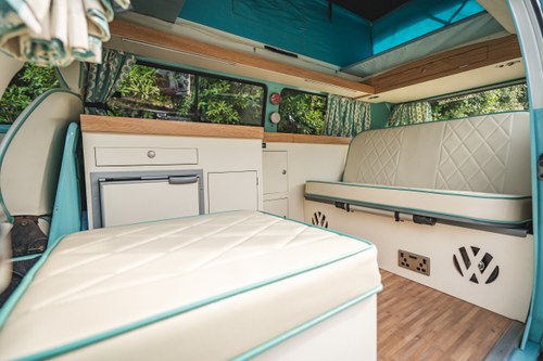 1973 Volkswagen T2 "Late Bay" Camper à vendre (picture 43 of 129)