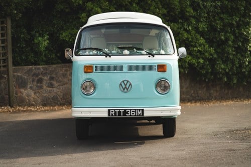 1973 Volkswagen T2 "Late Bay" Camper à vendre (picture 2 of 129)