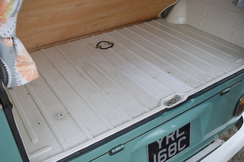 1965 Volkswagen Type 2 Splitscreen Campervan In vendita (immagine 87 di 163)