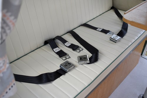 1965 Volkswagen Type 2 Splitscreen Campervan In vendita (immagine 55 di 163)