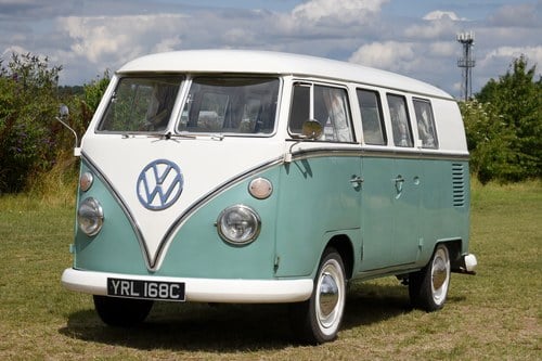 1965 Volkswagen Type 2 Splitscreen Campervan In vendita (immagine 16 di 163)