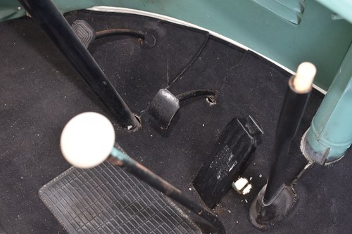 1965 Volkswagen Type 2 Splitscreen Campervan In vendita (immagine 45 di 163)