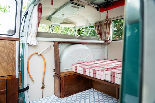 1965 Volkswagen T1 Splitscreen Canterbury Pitt Campervan In vendita (immagine 63 di 129)