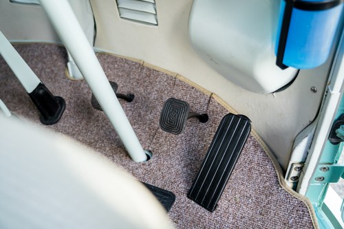 1965 Volkswagen T1 Splitscreen Canterbury Pitt Campervan In vendita (immagine 36 di 129)