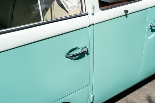 1965 Volkswagen T1 Splitscreen Canterbury Pitt Campervan In vendita (immagine 76 di 129)