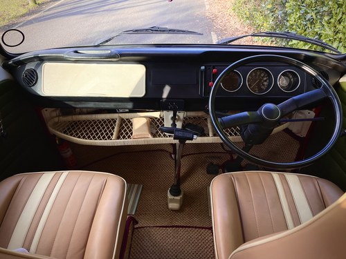 1979 Volkswagen T2 Bay Window Super Viking In vendita (immagine 44 di 185)