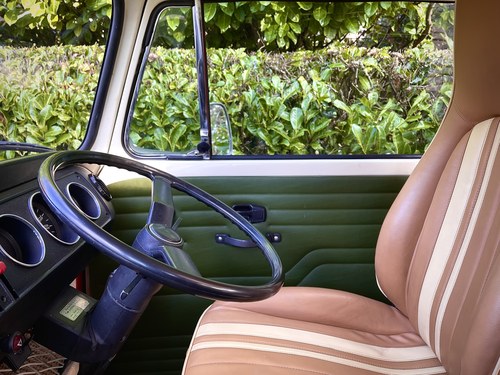 1979 Volkswagen T2 Bay Window Super Viking In vendita (immagine 46 di 185)