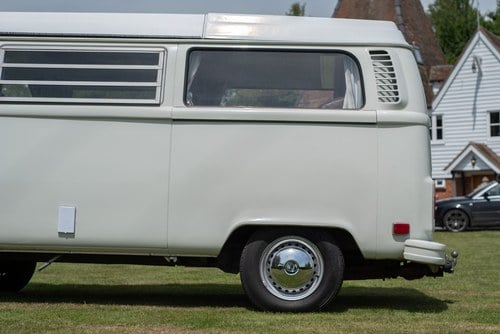 1973 Volkswagen T2 Westfalia Campervan En venta (imagen 29 de 191)