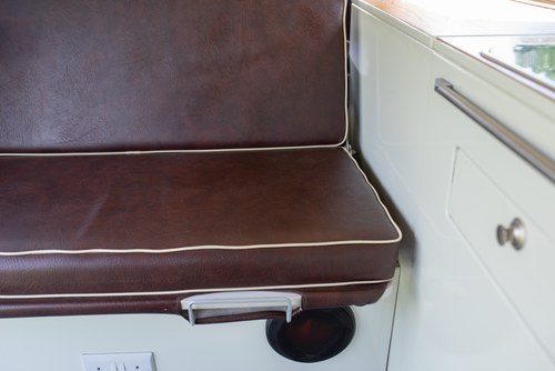 1973 Volkswagen T2 Westfalia Campervan En venta (imagen 89 de 191)