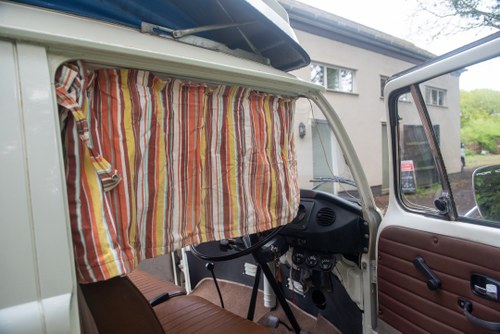 1971 Volkswagen T2 Baywindow Westfalia In vendita (immagine 93 di 186)