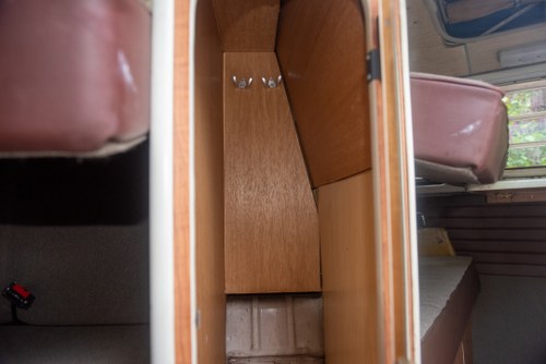 1971 Volkswagen T2 Baywindow Westfalia In vendita (immagine 57 di 186)