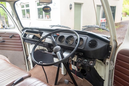 1971 Volkswagen T2 Baywindow Westfalia In vendita (immagine 74 di 186)