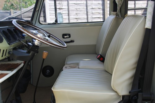 1971 Volkswagen T2 Baywindow Campervan à vendre (picture 50 of 131)