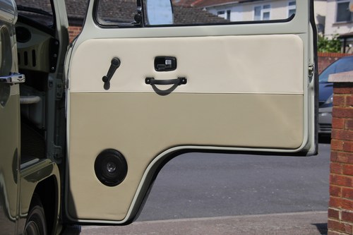 1971 Volkswagen T2 Baywindow Campervan à vendre (picture 110 of 131)