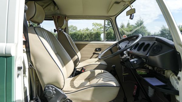 1973 Volkswagen T2 For Sale (picture :index of 27)
