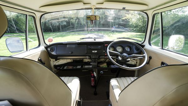 1973 Volkswagen T2 For Sale (picture :index of 64)