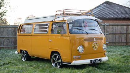 1971 Volkswagen T2 Campervan