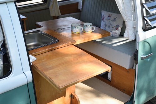 1973 Volkswagen T2 In vendita (immagine 63 di 160)