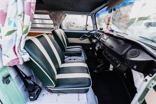 1972 Volkswagen T2 Bay Window Westfalia Camper LHD En venta (imagen 57 de 176)