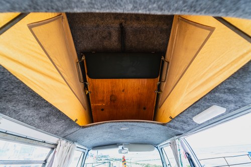 1972 Volkswagen T2 Bay Window Westfalia Camper LHD En venta (imagen 82 de 176)