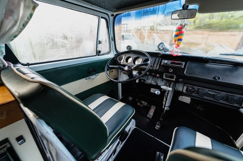 1972 Volkswagen T2 Bay Window Westfalia Camper LHD En venta (imagen 17 de 176)