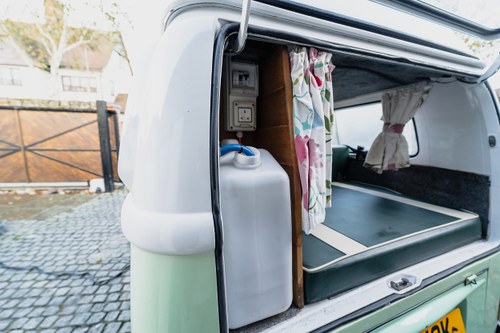 1972 Volkswagen T2 Bay Window Westfalia Camper LHD En venta (imagen 49 de 176)