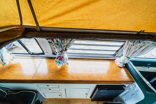 1972 Volkswagen T2 Bay Window Westfalia Camper LHD En venta (imagen 83 de 176)