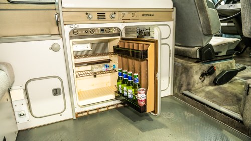 1987 Volkswagen T3 Vanagon Westfalia LHD In vendita (immagine 54 di 150)