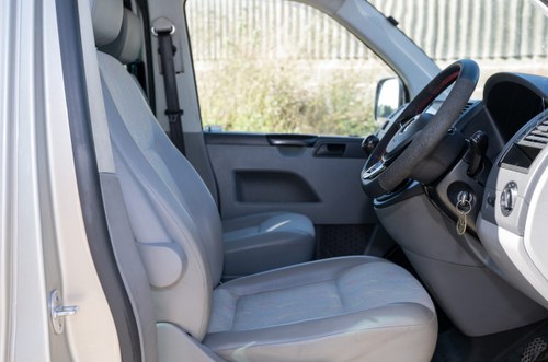 2007 Volkswagen T32 TDI LWB Window Van In vendita (immagine 20 di 103)