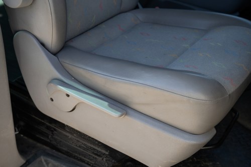 2007 Volkswagen T32 TDI LWB Window Van In vendita (immagine 31 di 103)