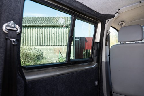 2007 Volkswagen T32 TDI LWB Window Van In vendita (immagine 28 di 103)