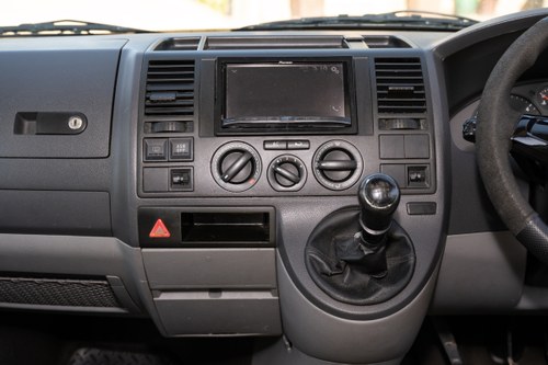 2007 Volkswagen T32 TDI LWB Window Van In vendita (immagine 16 di 103)