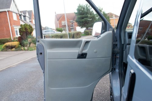 1995 Volkswagen T4 LWB 2.5 TDI In vendita (immagine 18 di 84)