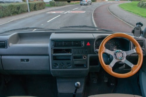 1995 Volkswagen T4 LWB 2.5 TDI In vendita (immagine 21 di 84)