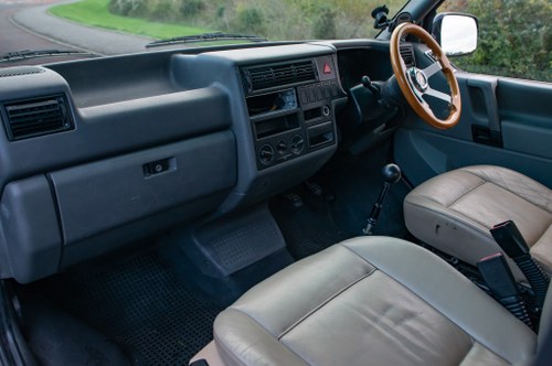 1995 Volkswagen T4 LWB 2.5 TDI In vendita (immagine 15 di 84)